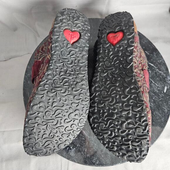 Think! Leather Clogs Maroon/Gold Women's EU 39/ 8.5 US - Picture 7 of 8